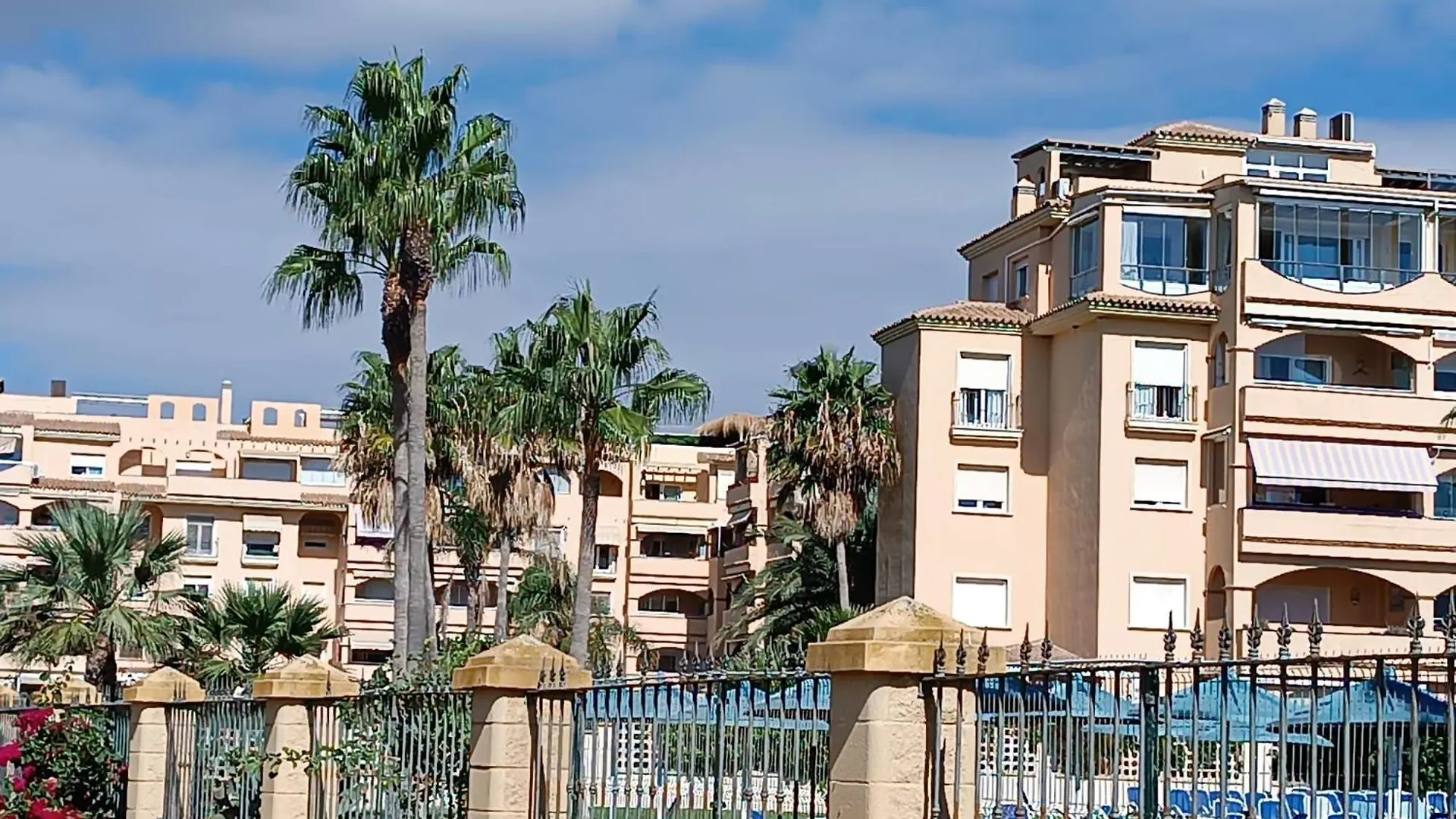 Dos Soles - Only 100 Meters From Beach Torremolinos